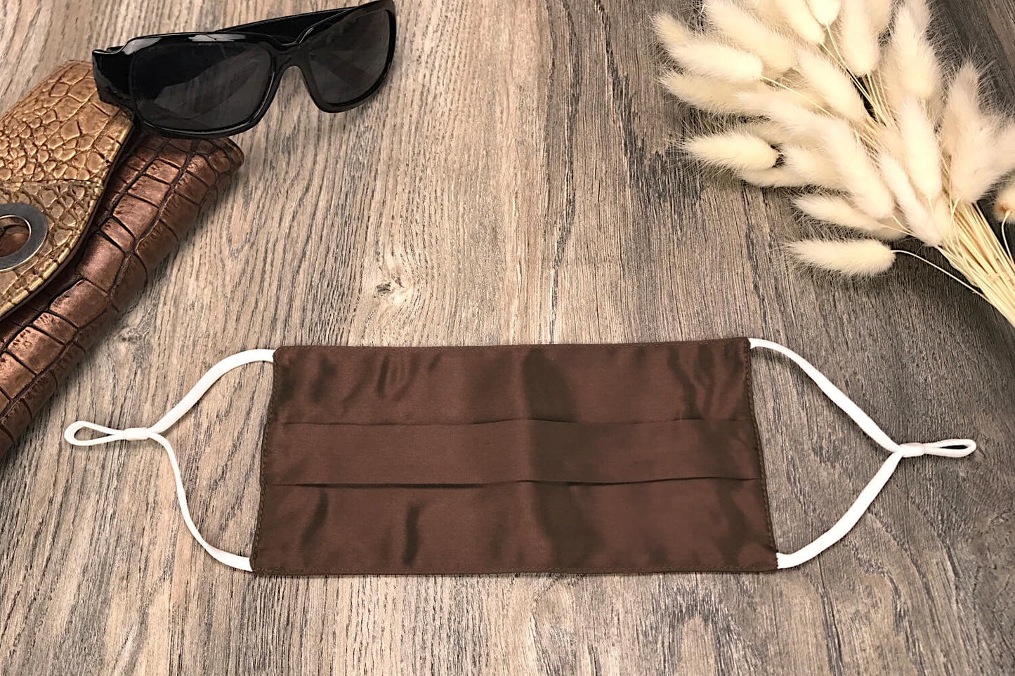 Mystery Lot of 50 pieces - Pleated Face Mask - Outlet